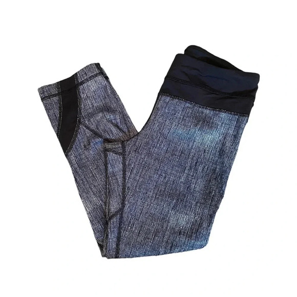 Lululemon Run Inspire Crop II All Luxtreme - Picture 3 of 8